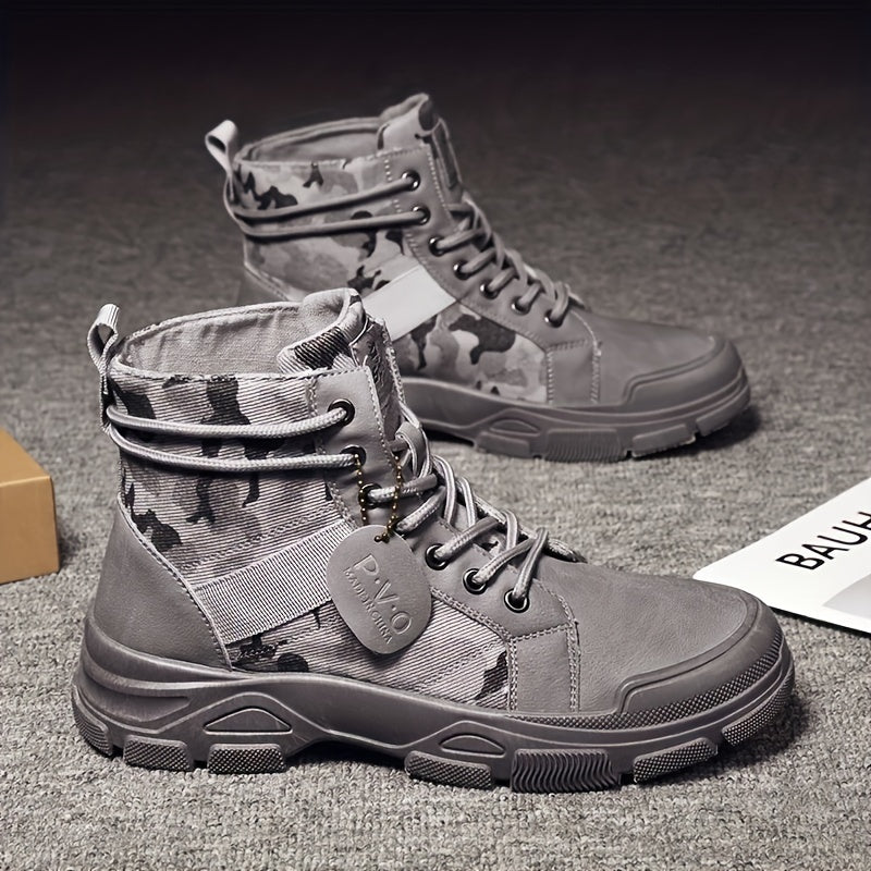 Durable Camouflage Work Boots for Men - Comfortable and Breathable Footwear for Tough Jobs