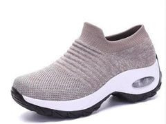 Women's Air Cushion Flyknit Sports Shoes