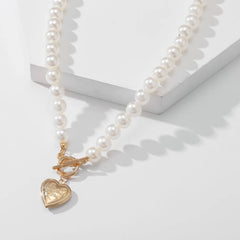 Pearl Necklace Retro Simple Female Ladies Sweetheart Pendant Suit