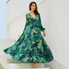 Lantern Sleeve V-neck Green Leaf Print Dress with Full Swing Skirt Thickened Version