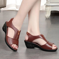 Women's Comfortable Soft Bottom Summer Fashion Middle-aged Wedge Sandals