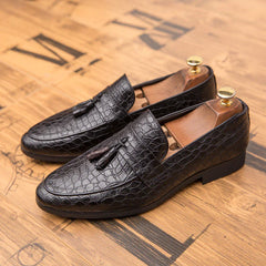 British Men's Pointed Toe Leather Shoes, Stylish Shoe Covers, Comfortable Small Leather Shoes for Men